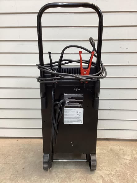 Schumacher Wheeled Manual Battery Charger/Engine Starter