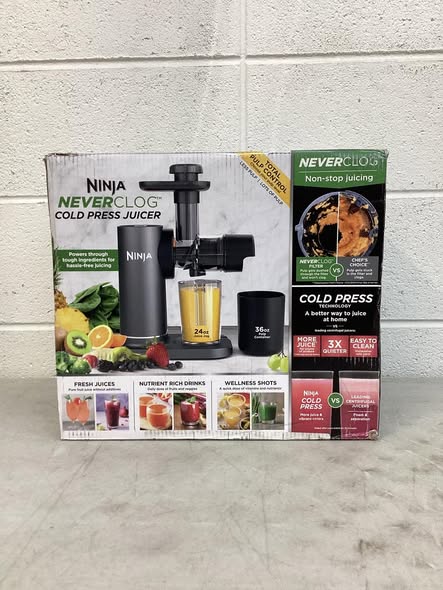 Ninja NeverClog Cold Press Juicer Powerful Slow Juicer with Total Pulp Control - Lightly Used