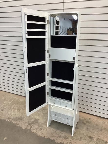 Freestanding Full Length Mirrored Jewelry Armoire with 6 Drawers