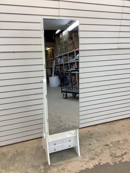 Freestanding Full Length Mirrored Jewelry Armoire with 6 Drawers