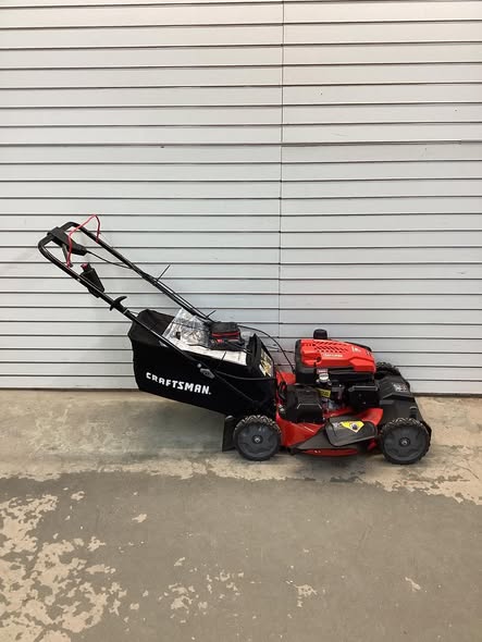 Craftsman M270 Self-Propelled 21” Lawn Mower With Electric Start and Bagger/Mulcher