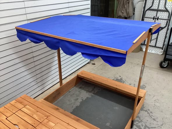 Kids Wooden Sand Box with Foldable Picnic Sensory Table and Bench