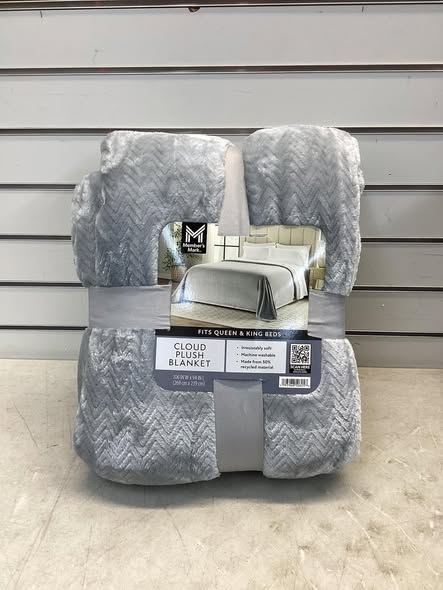 Member's Mark Oversized Cloud Touch Blanket