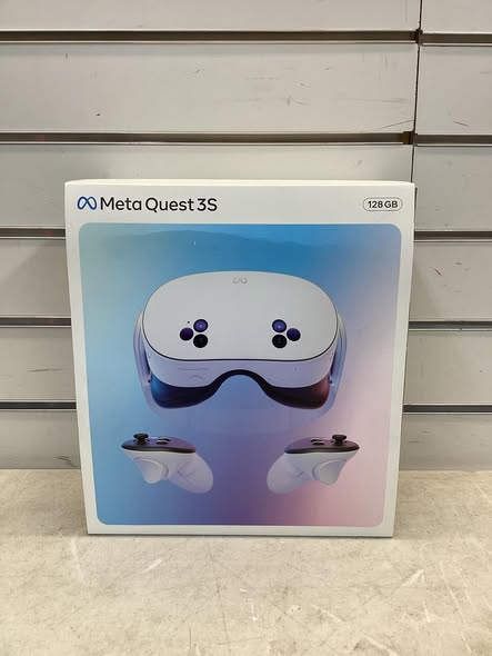 Meta Quest 3S 128GB + Compact Carrying Case