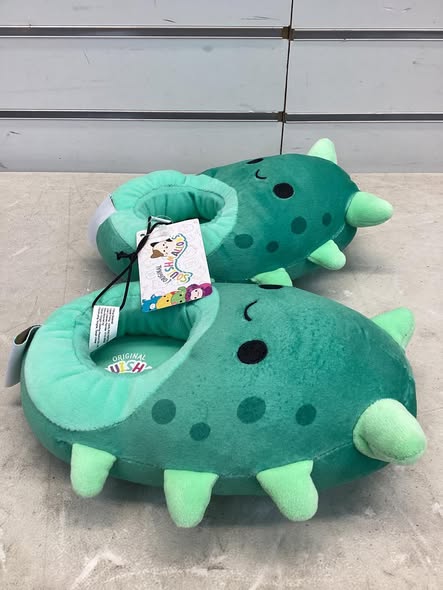Squishmallows Kids Slipper size 13/1
