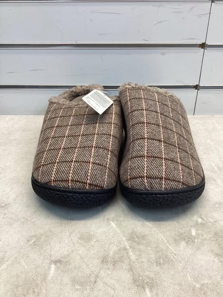 Isotoner Men’s Classic Comfort Hoodback Slipper size XL 11-12