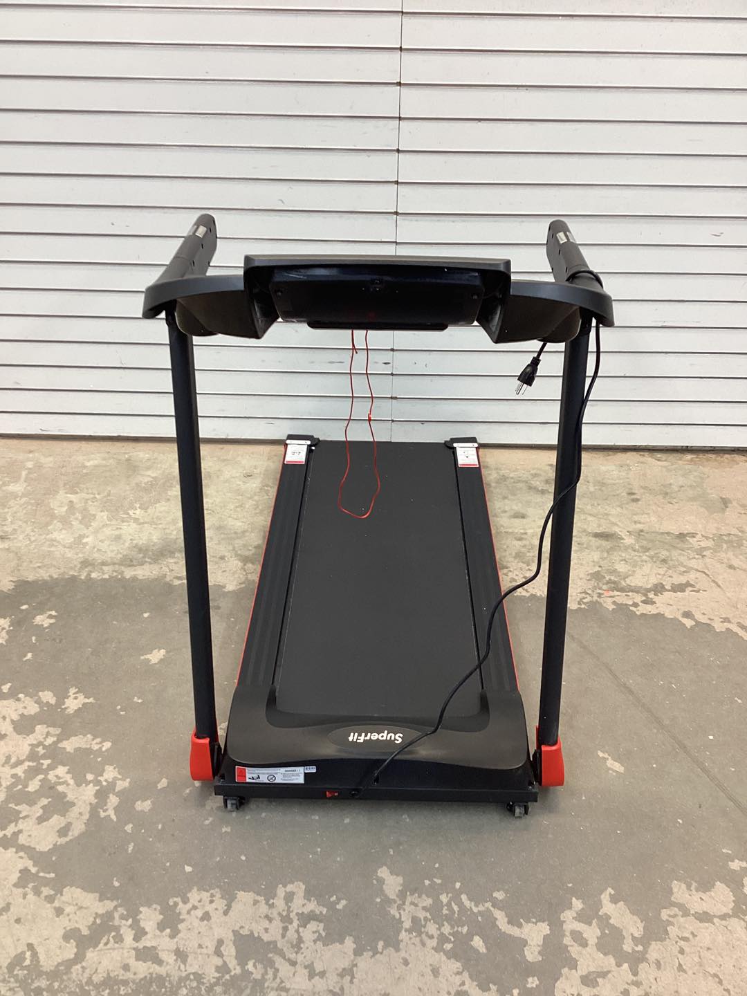 Costway - 2.25HP Electric Running Machine Treadmill Bluetooth Speaker APP Control - Red