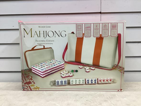 Deluxe Acrylic Mahjong Starter Kit
