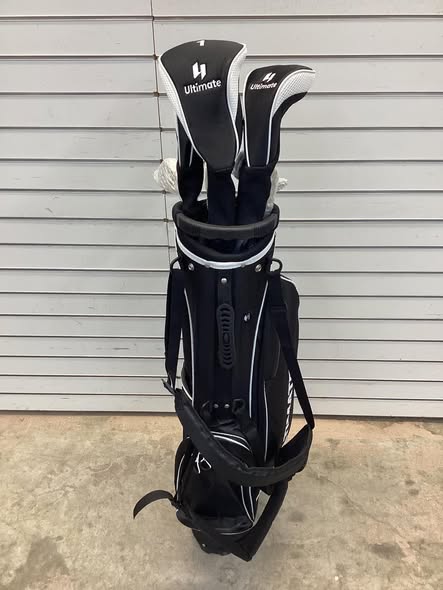 Costway 9 PCS Men's Complete Golf Club Set Right Handed