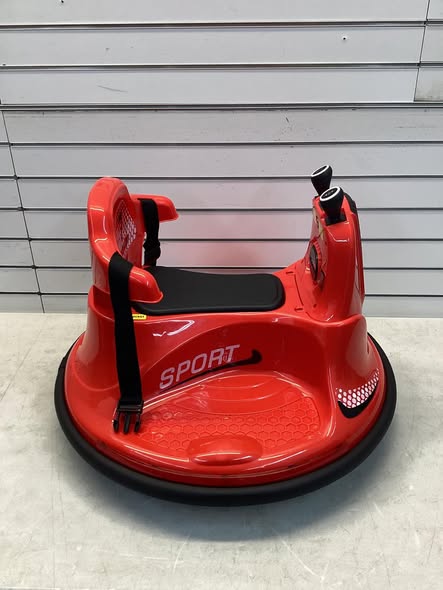 Kids Ride On - Costway 12V Bumper Car for Kids Toddlers Electric Ride On Car Vehicle with 360° Spin Red