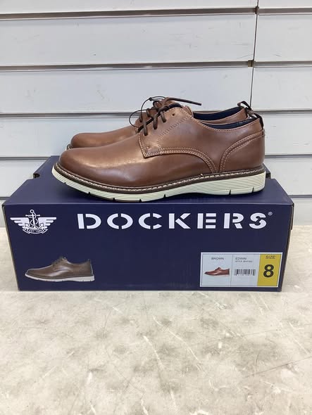 Dockers Men's Casual Dress Shoe size 8