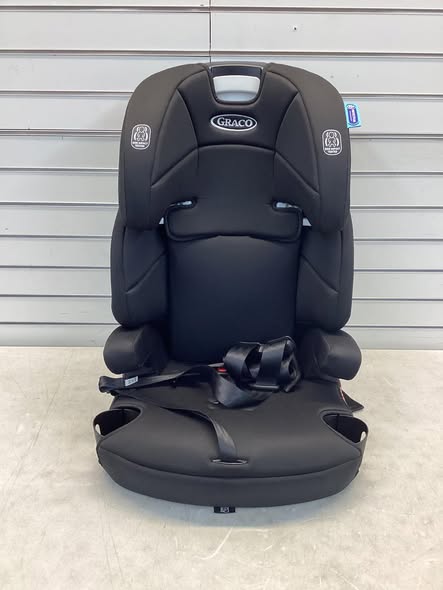 Graco Tranzitions 3-in-1 Harness Booster Car Seat