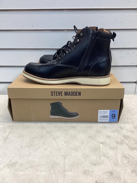 Steve Madden Men's Casual Boot size 9