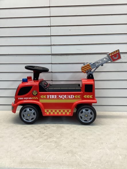 Kids Push Ride On Fire Truck with Ladder Bubble Maker and Headlights
