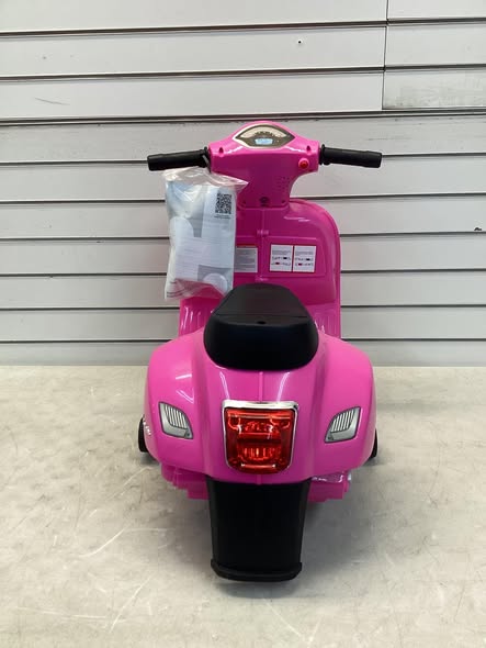 Kids Ride on Motorcycle Licensed Vespa with LED Headlight and Horn Sound