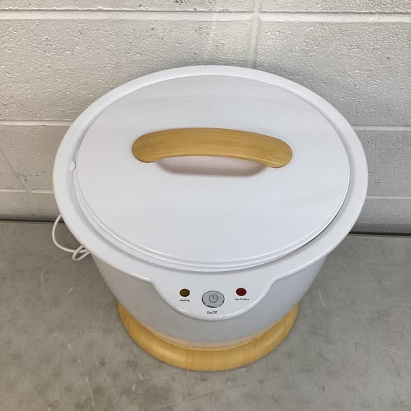 Costway Bathroom Towel Warmer Bucket with Fragrance Holder & Auto Shut Off