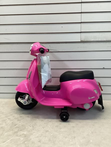 Kids Ride on Motorcycle Licensed Vespa with LED Headlight and Horn Sound
