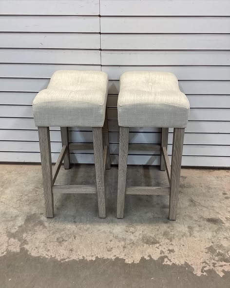 Costway Counter Height Bar Stools Set of 2 with Rubber Wood Legs Footrest Modern for Home Beige