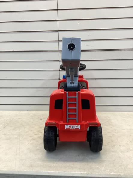 Kids Push Ride On Fire Truck with Ladder Bubble Maker and Headlights