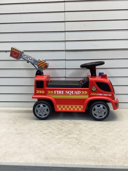 Kids Push Ride On Fire Truck with Ladder Bubble Maker and Headlights