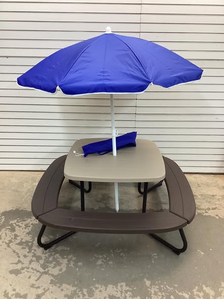 Costway Kids Picnic Table Outdoor Activity Table with Adjustable & Collapsible Umbrella