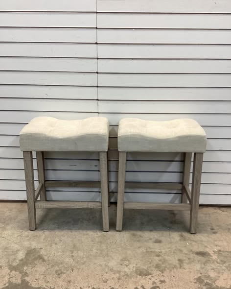 Costway Counter Height Bar Stools Set of 2 with Rubber Wood Legs Footrest Modern for Home Beige