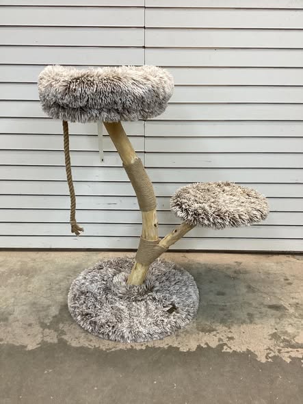 Costway 35 Inch Moden Cat Tree Tower With Wooden Scratching Post