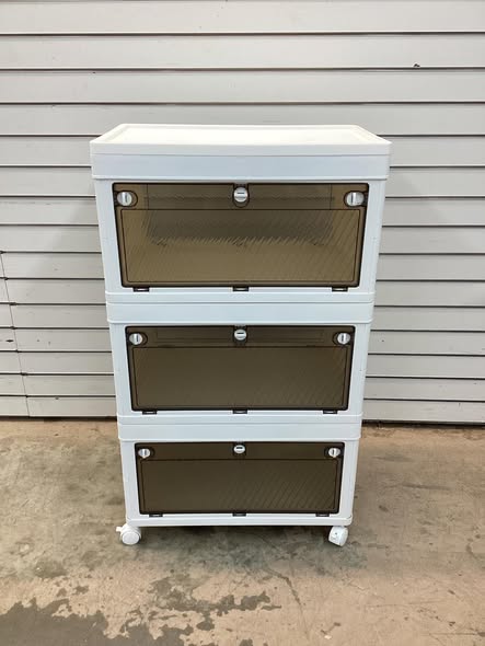 Costway 33 Gal. Storage Bin in White