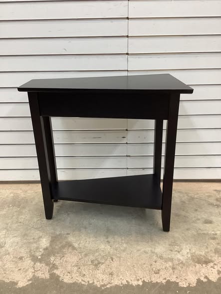 2-Tier Wedge End Table with Storage Shelf - Sturdy Solid Wood Legs for Living Room or Bedroom