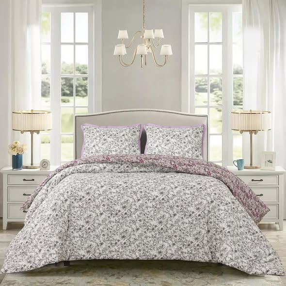 Vera Bradley 3-Piece Comforter Set - King Size