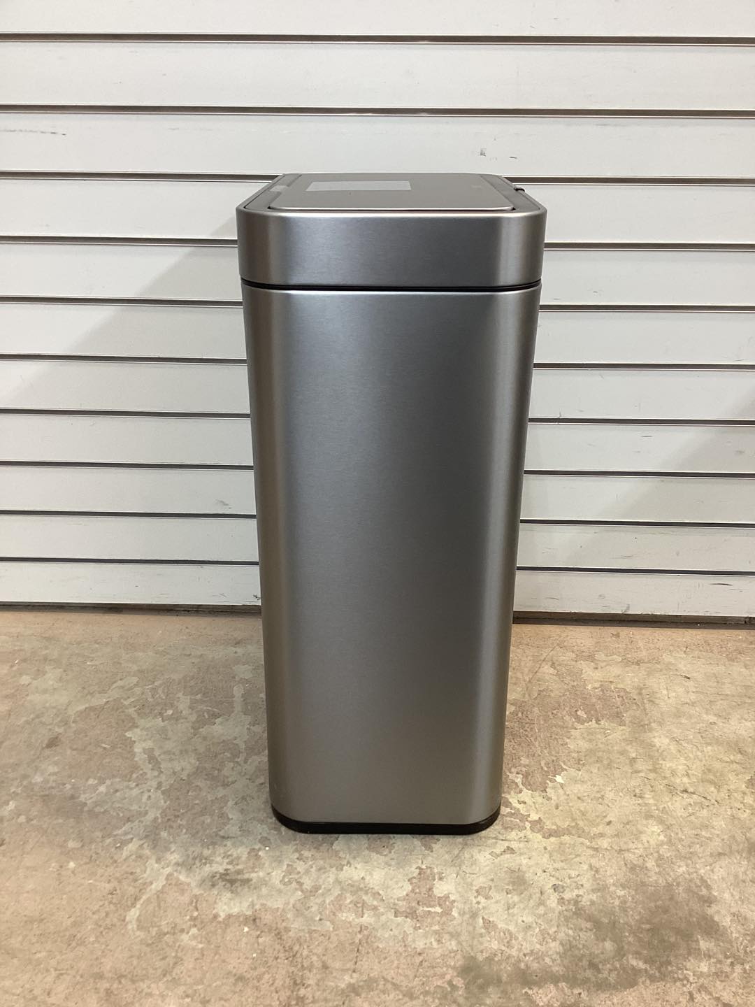 EKO Matte Stainless Steel Motion Sensor Kitchen Trash Can 13.2 Gallon