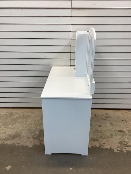 Costway Kids Vanity with Lights, Princess Makeup Dressing Desk with Mirror and Stool