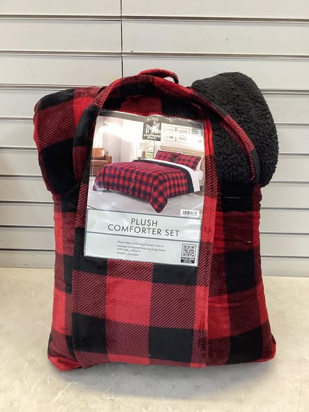 Member's Mark 3-Piece Printed Plush Comforter Set - King Size