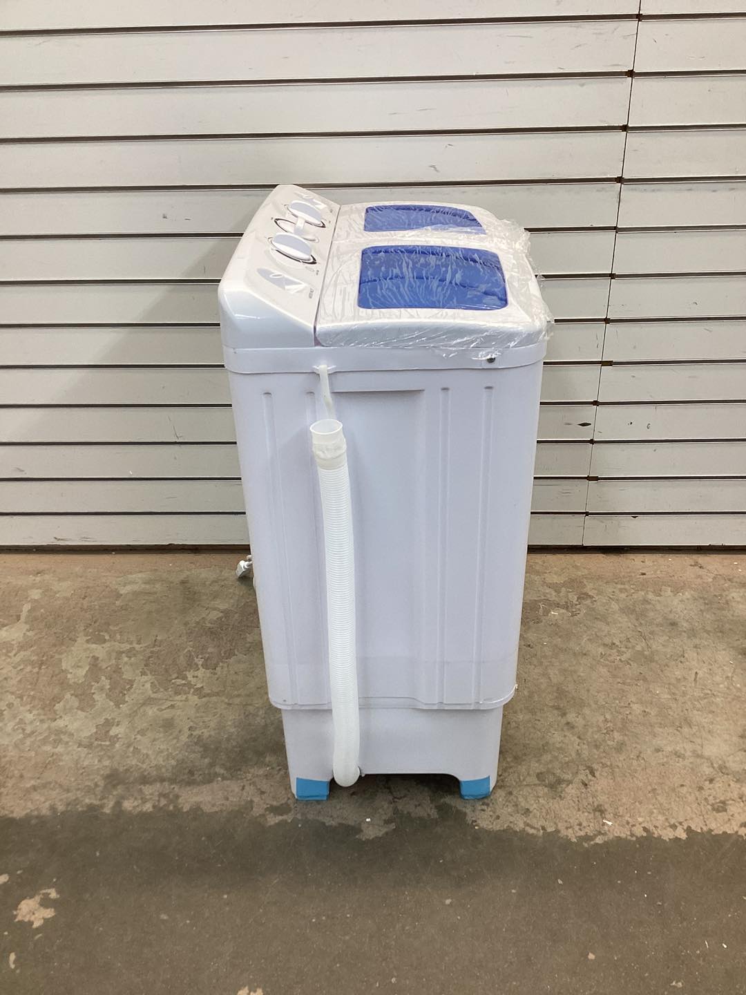 Costway 20 lbs Portable Washing Machine with Built-in Gravity Drain