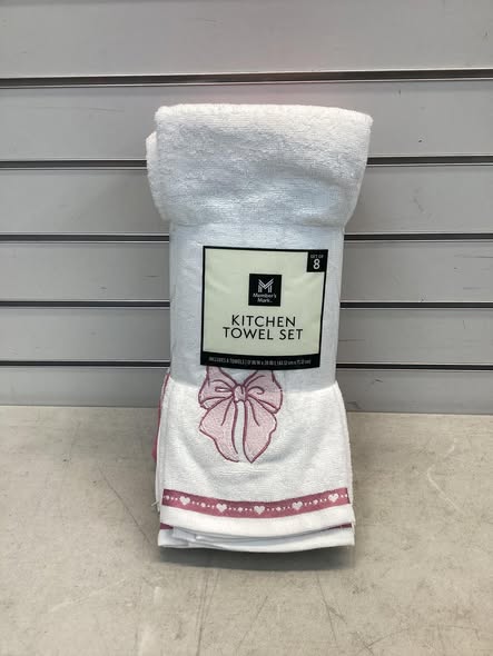 Member's Mark 8-Piece Kitchen Towel Set