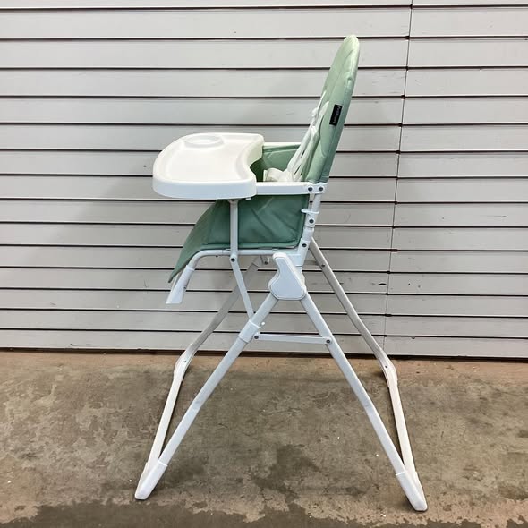 Babyjoy Easy Clean Compact Highchair with Removable Adjustable Tray and PU Seat Cushion