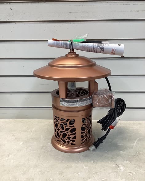 Dynatrap 1/2 Acre Outdoor Flying Insect Trap