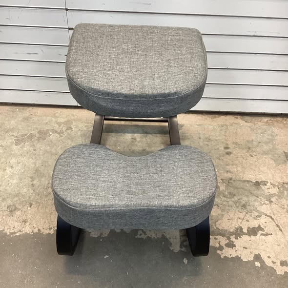 Costway Ergonomic Kneeling Chair Rocking Stool Upright Posture Office Furniture Grey.