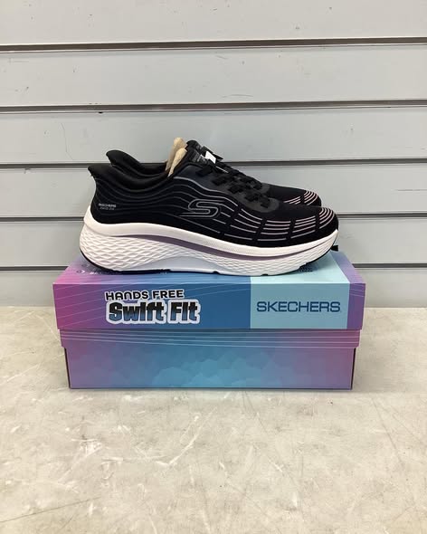 Skechers Women's Hands Free Swift Fit Stretch Knit Sneaker - Size 9