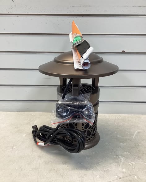 Dynatrap 1/2 Acre Outdoor Flying Insect Trap