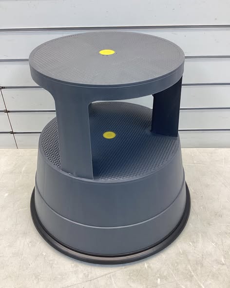Costway Kick Stool Rolling Step Stool W/ Non-Slip Rubber Platform