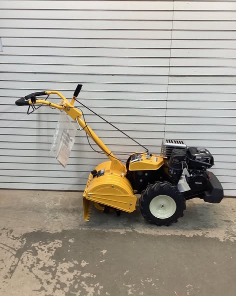Cub Cadet 208cc, 4-Stroke, Dual Speed Gas Garden Tiller