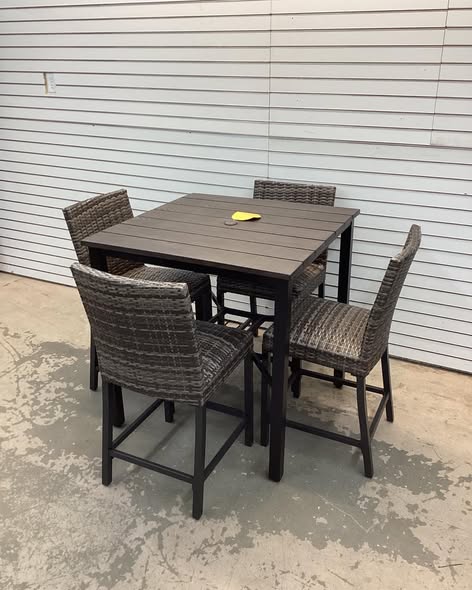 5 Piece Outdoor Patio High Dining Set