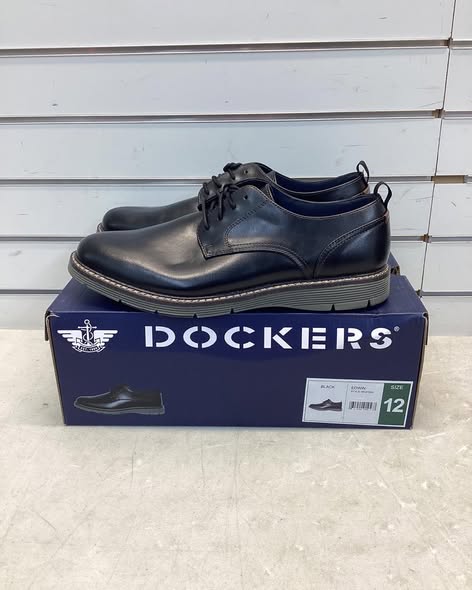 Dockers Men's Casual Dress Shoe - Size 12