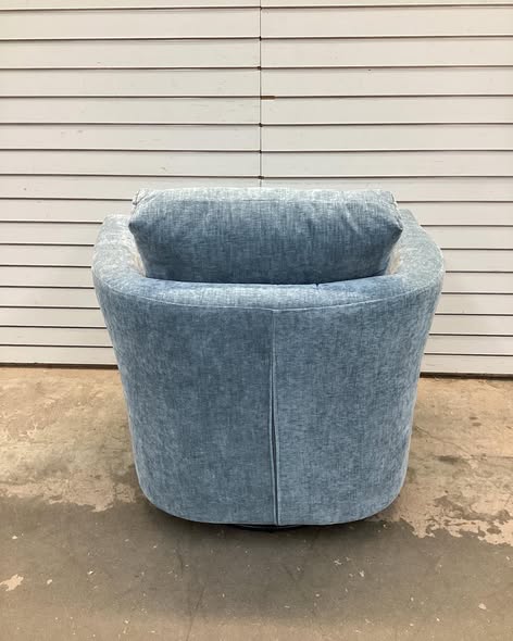 Upholstered Swivel Barrel Chair