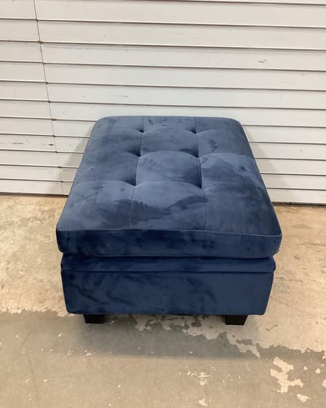 Shavera Upholstered Multifunctional Removeable Storage Ottoman