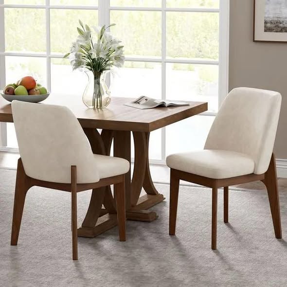 Set of 2 upholstered side chairs with wooden legs, suitable for kitchen, dining room and office - Beige