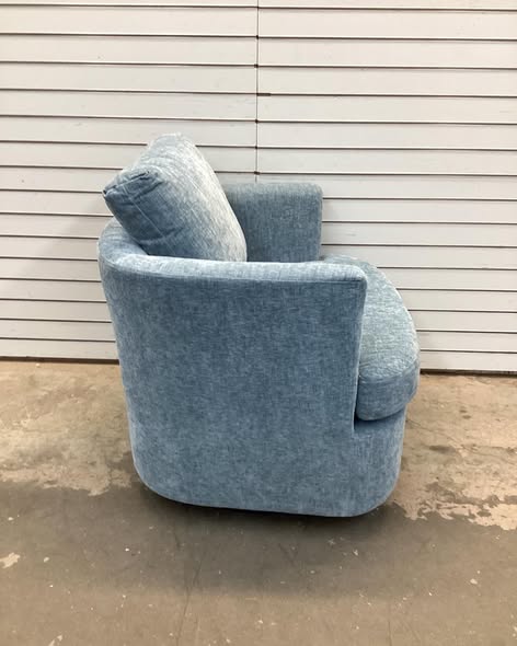 Upholstered Swivel Barrel Chair