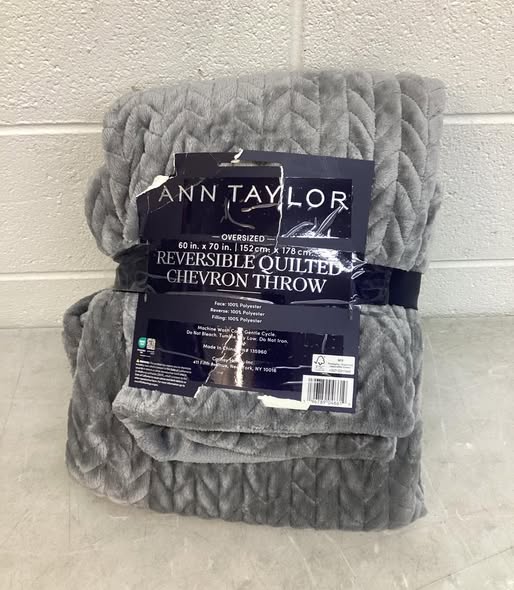 Ann Taylor Chevron Plush Throw Blanket