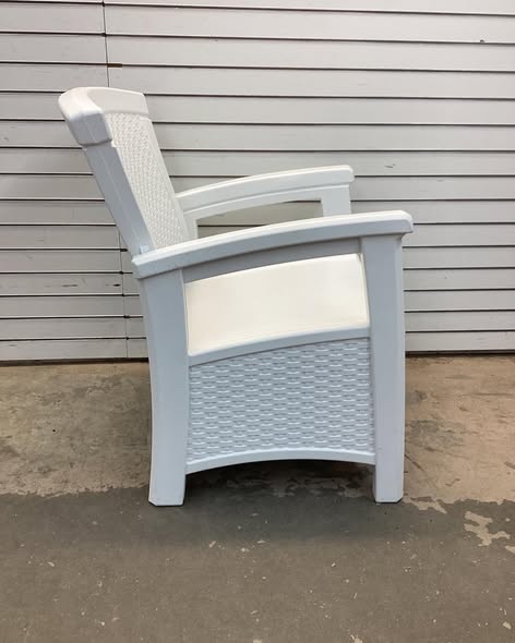 Suncast Elements Wicker White Plastic Frame Stationary Conversation Chair with Solid Seat